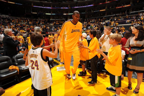 含小脑与基 含小脑与基